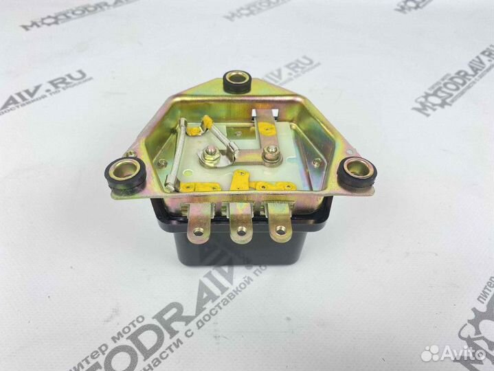 Реле регулятор рр330 Урал 12В старого образца