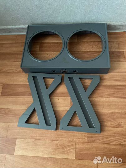 Подставка под миски