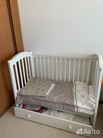 Кроватка детская