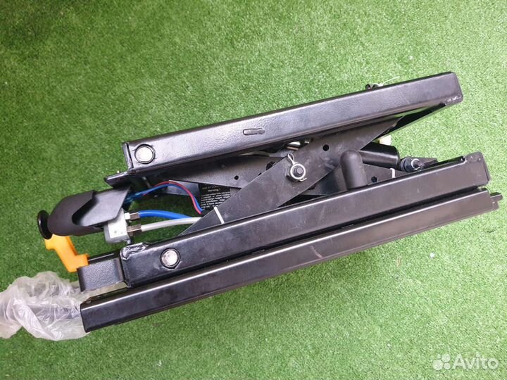 Пневмосидение механизм 24V