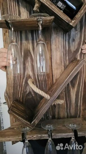 Полка барная. Массив дерева