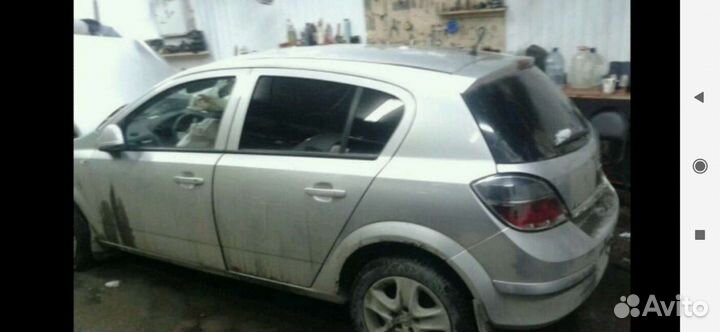 Opel Astra H 2004-2012