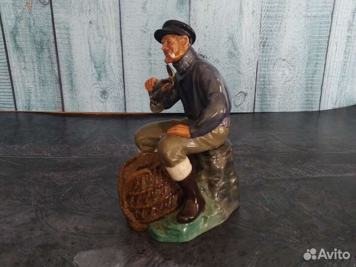 Фарфоровая статуэтка Royal Doulton