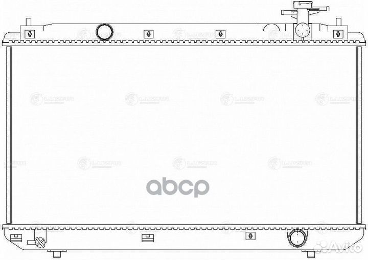 Радиатор охлаждения двигателя LRC3004 luzar