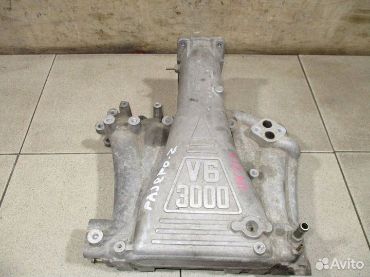 Коллектор впускной Mitsubishi Pajero 2