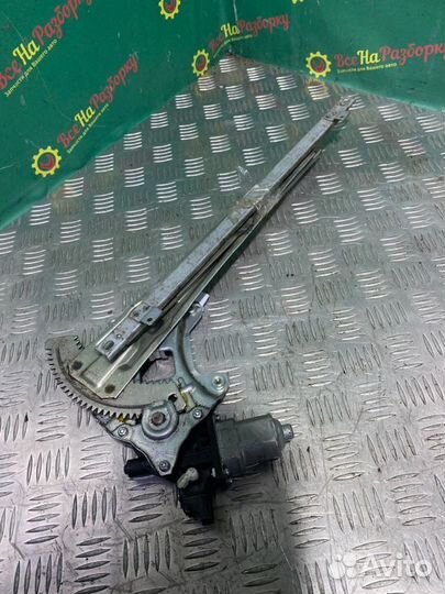 Стеклоподъемник передней правой двери Mitsubishi