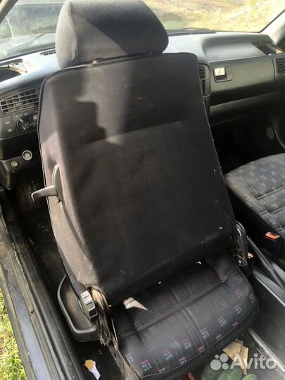 Сиденье на Гольф 3 купе