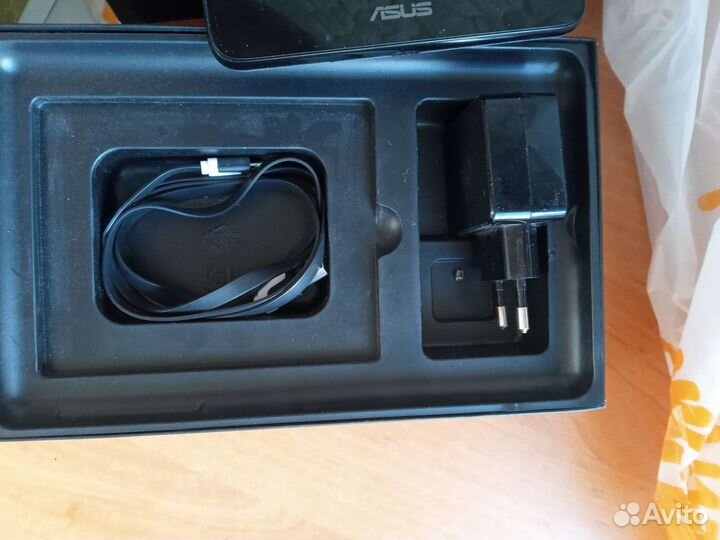 Планшет asus