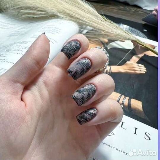 Мастер маникюра