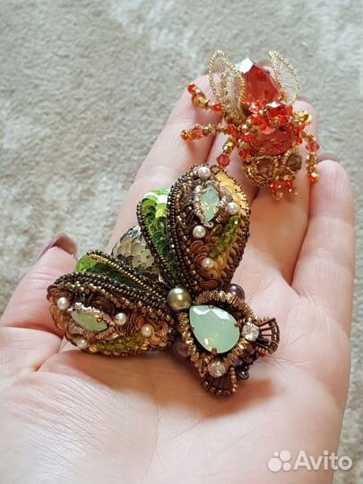 Брошь ручной работы, в наличии