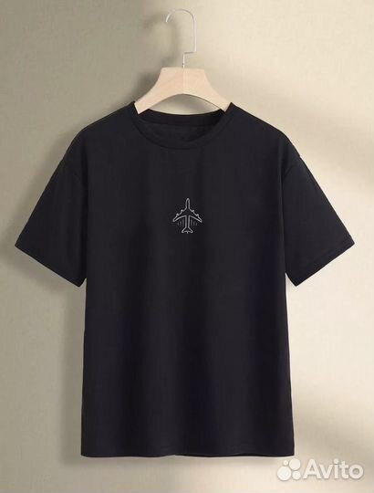 Футболка с рисунком самолет