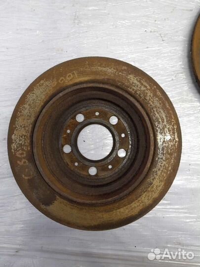 Передний тормозной диск Volvo S60