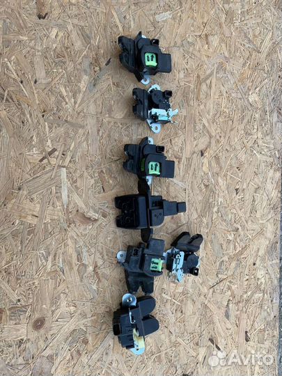 Замок крышки багажника Hyundai Creta 2016-Н.в