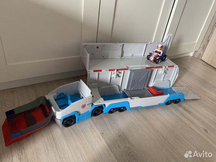 Патрулевоз 