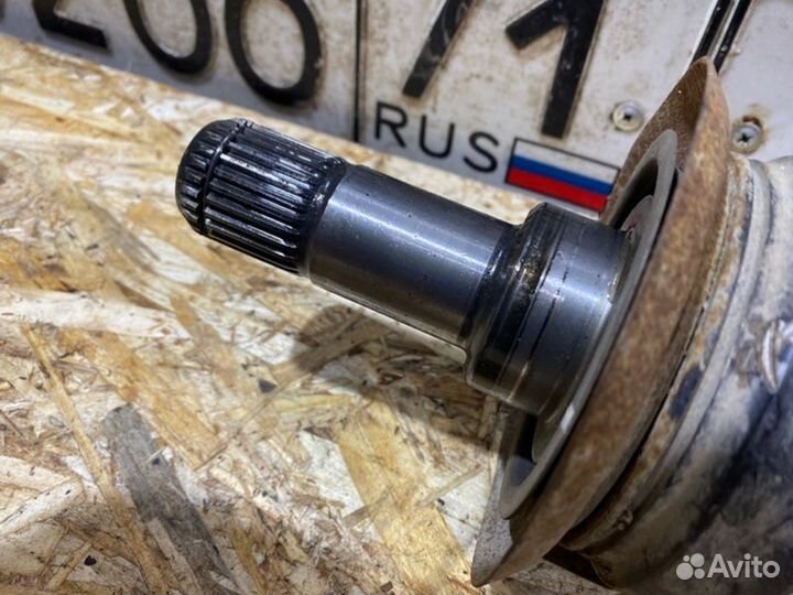 Привод задний правый Bmw X5 E70 3.0 2011