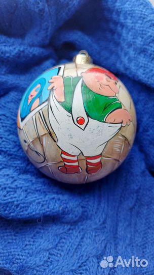 Елочный шар