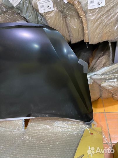 Капот Nissan Almera G15 Тайвань