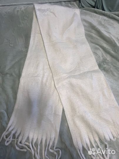 Длинный теплый шарф