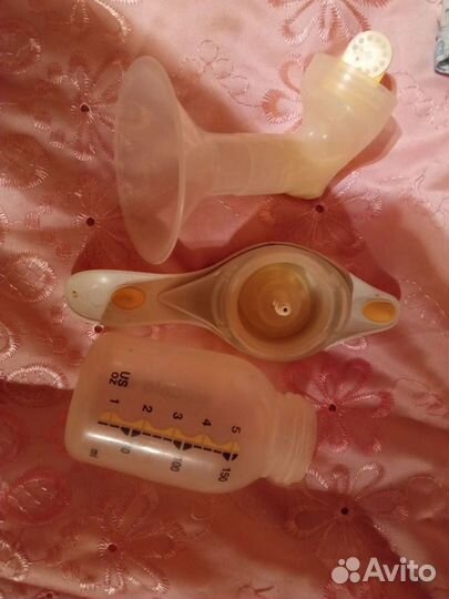 Молокоотсос medela ручной