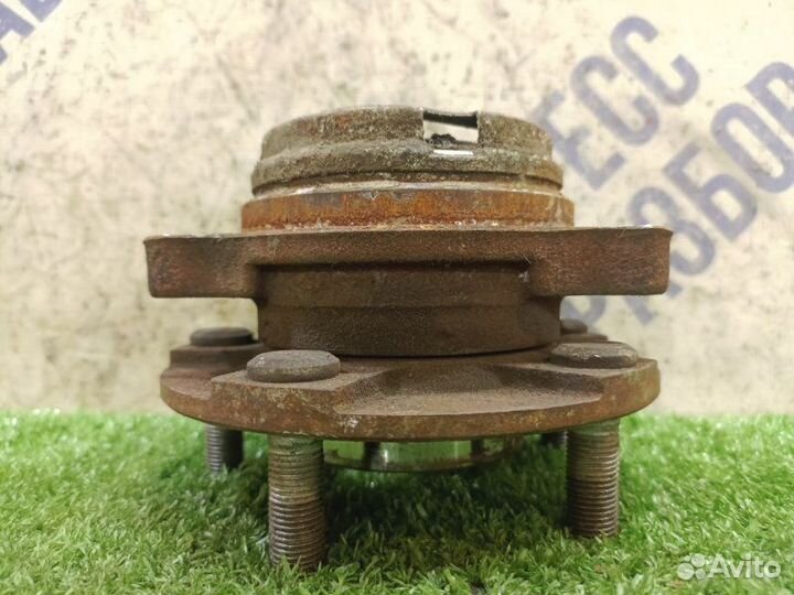 Ступица передняя левая Nissan Murano кроссовер 3.5