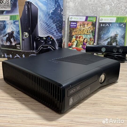 Xbox 360 Slim 250Gb Freeboot + 120Игр + 2Геймпада