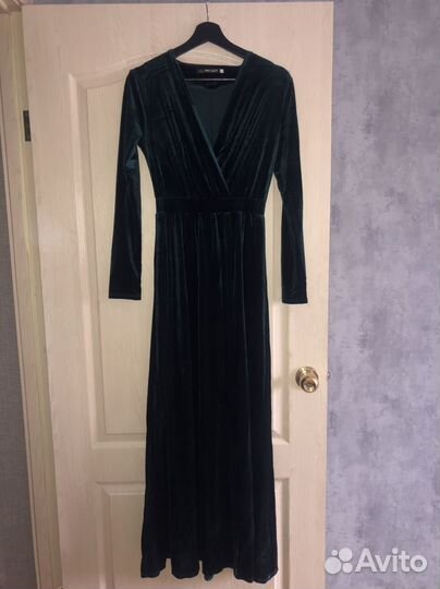 Вечернее платье 44
