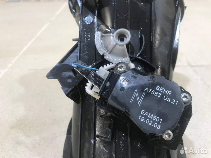 Моторчик заслонки отопителя Peugeot 307 2001-2008