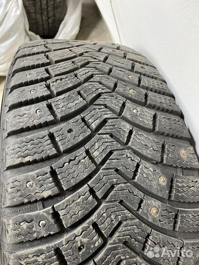 Michelin X-Ice North 225/55 R17 101T