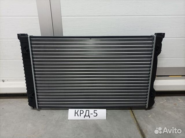 Радиатор двс Audi A4 2 В6 2001-2005