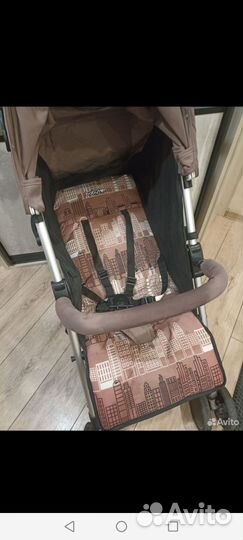 Прогулочная коляска