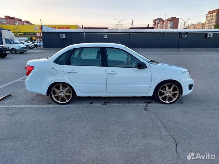 LADA Granta 1.6 МТ, 2017, 134 000 км