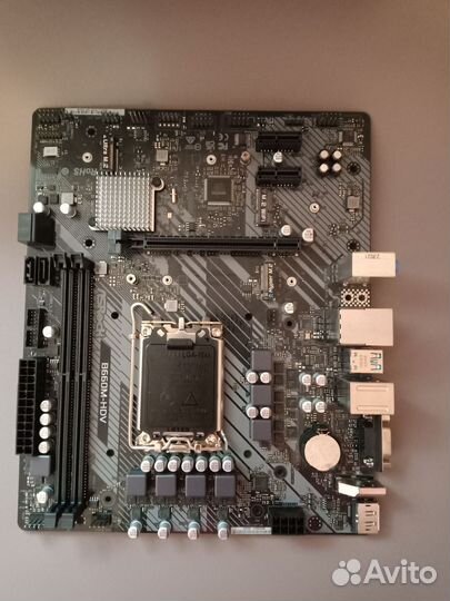 Материнская плата lga 1700 b660