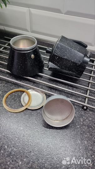 Гейзерная кофеварка kamille