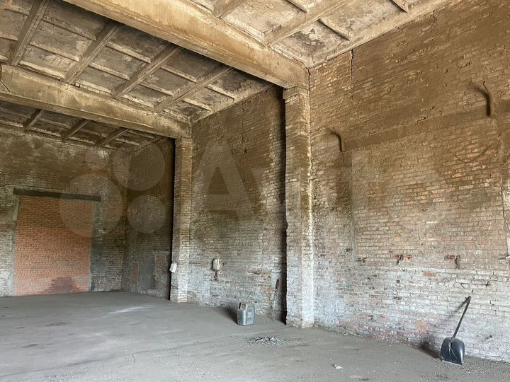 Склад, 300 м²