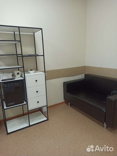 Кабинет на совместную аренду, место визажиста