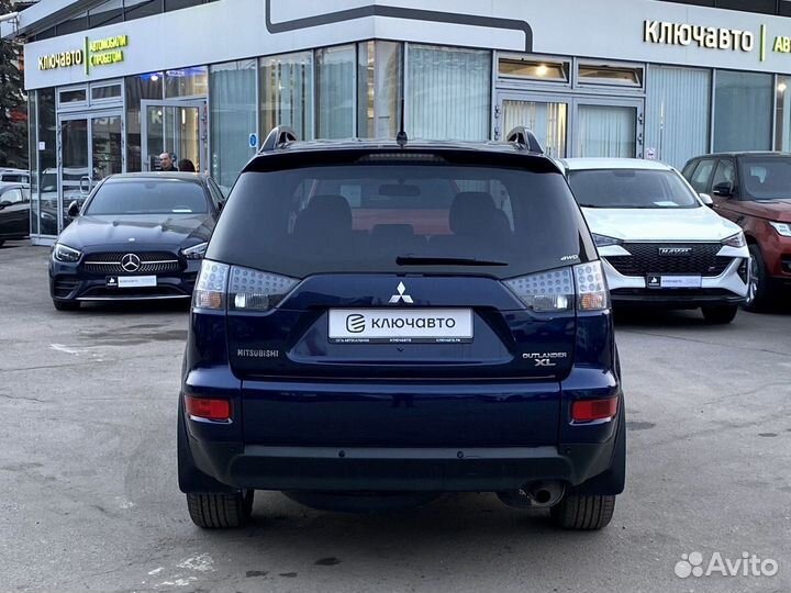 Mitsubishi Outlander 2.0 CVT, 2011, 17 000 км