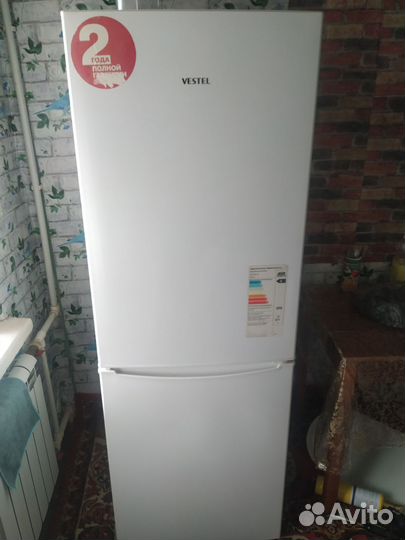 Холодильник маленький