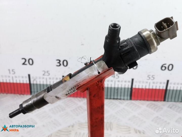 Форсунка Toyota Corolla 9 (E120/E130) 2002