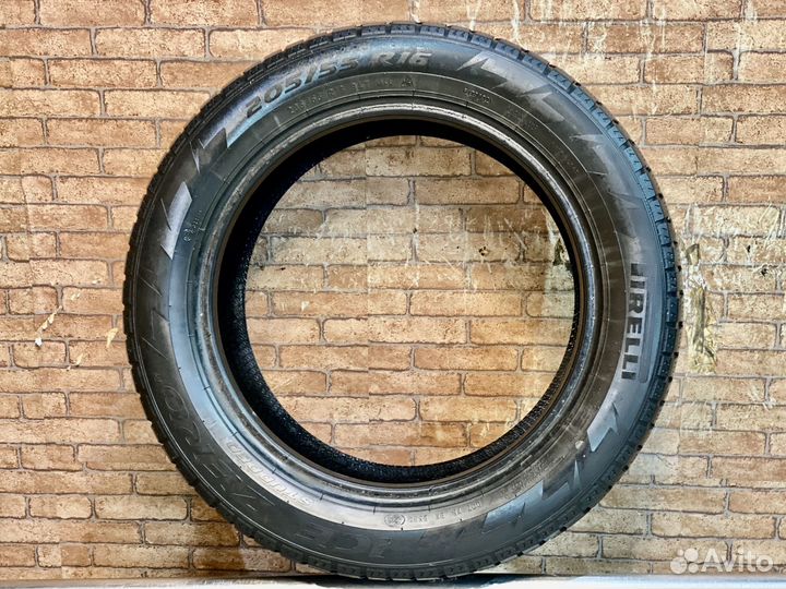 Pirelli Ice Zero 205/55 R16