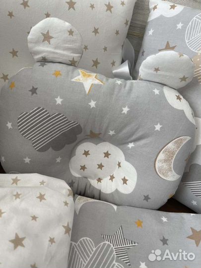 Комплект в детскую кроватку