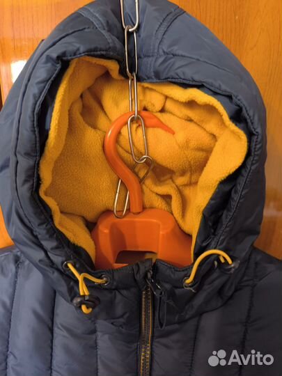 Демисезонная куртка 140