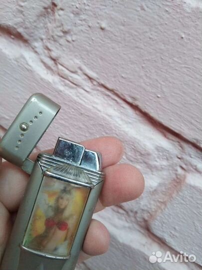 Зажигалки ретро