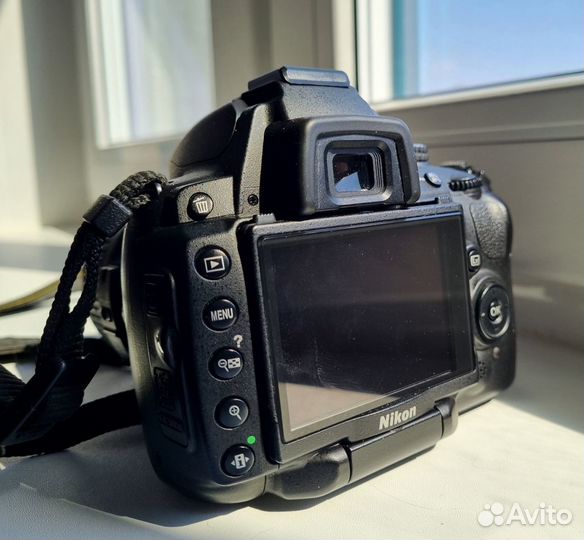 Зеркальный фотоаппарат Nikon D5000 kit