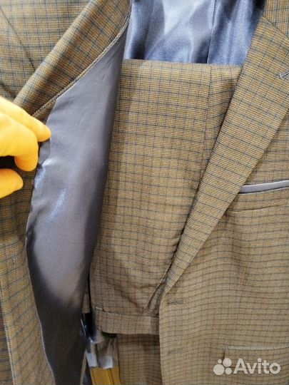 Мужской костюм тройка