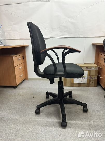 Компьютерное кресло