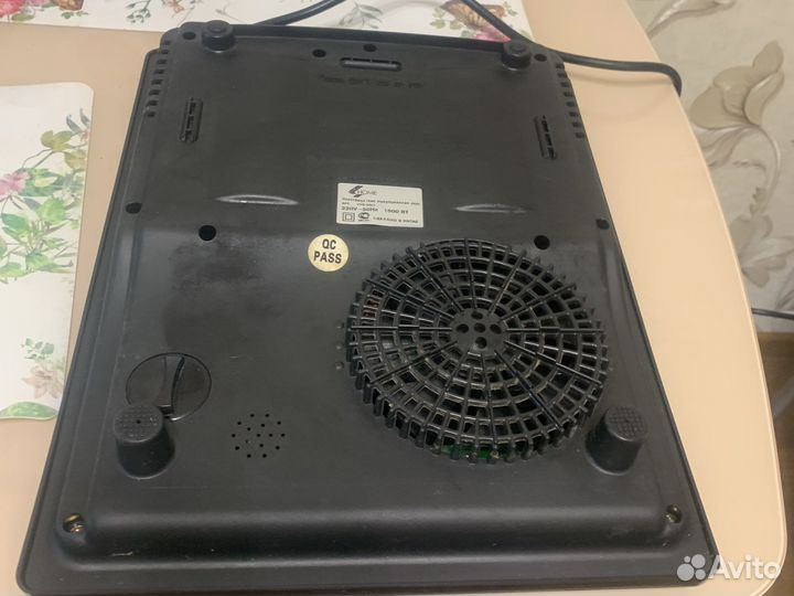 Электрическая индукционная плитка