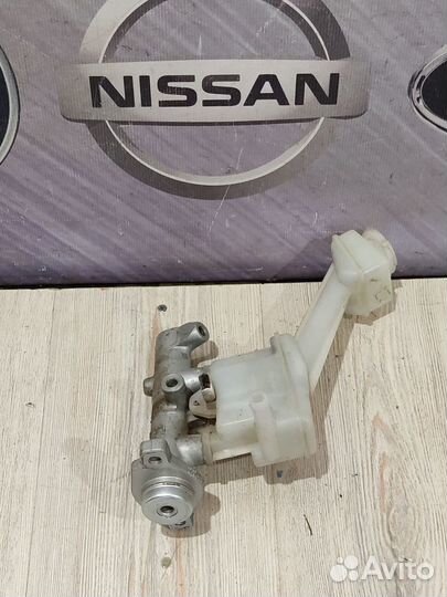 Главный тормозной цилиндр гтц Nissan primera P12