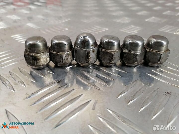 Болт колесный Nissan Pathfinder R51 2005