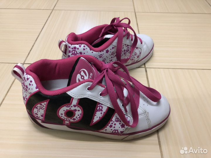 Кроссовки на колесах