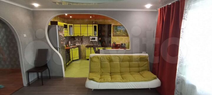 2-к. квартира, 68 м², 2/2 эт.